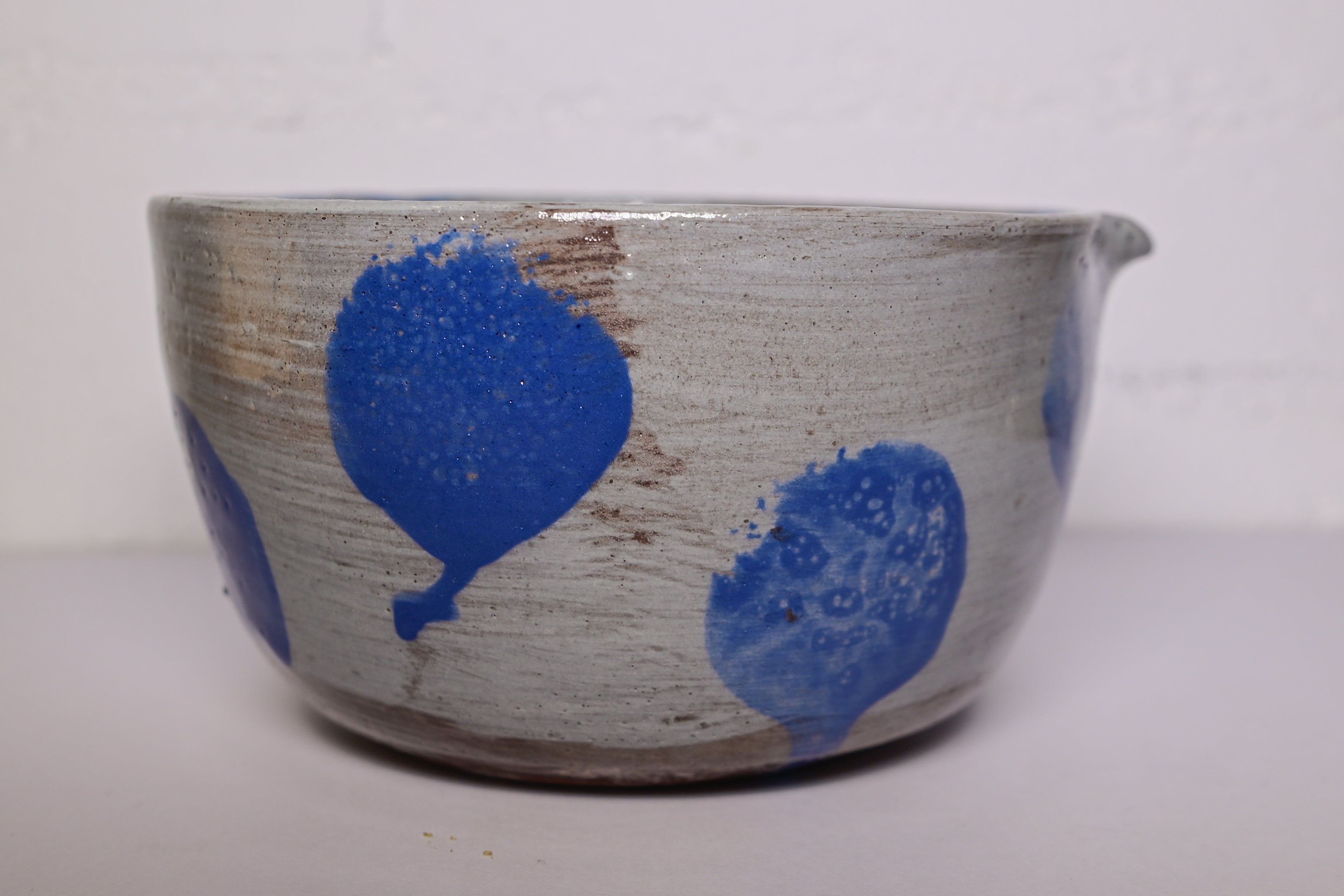 Matcha Bowl & Whisk Holder Set 4 | Ado Studio